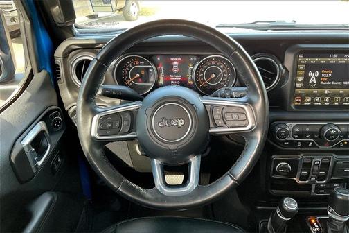 2022 Jeep Wrangler Unlimited Sahara Altitude