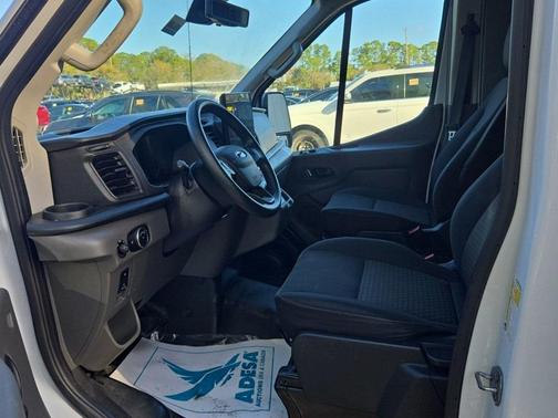 2022 Ford Transit-350 Base