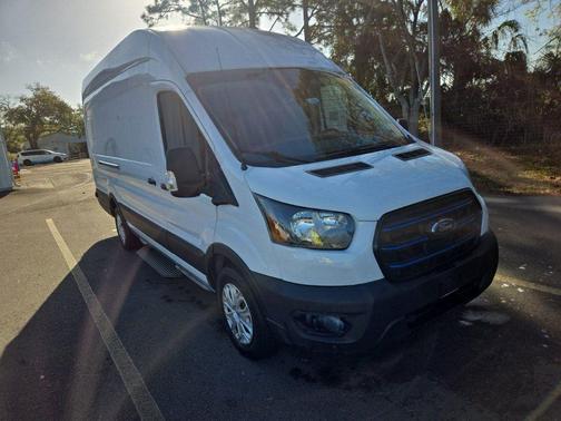 2022 Ford Transit-350 Base