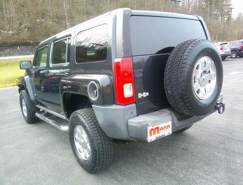 2009 Hummer H3 Base