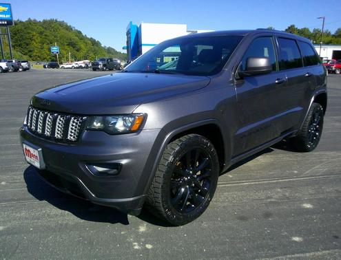 2017 Jeep Grand Cherokee Altitude