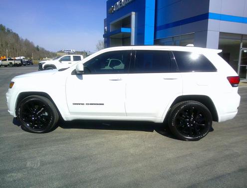 2021 Jeep Grand Cherokee Laredo