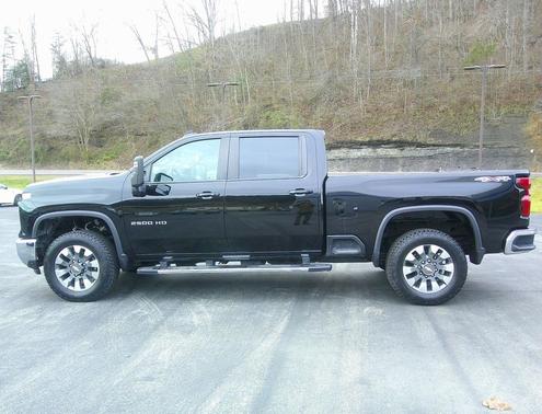 2024 Chevrolet Silverado 2500 LT