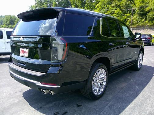 2025 Chevrolet Tahoe 4WD High Country