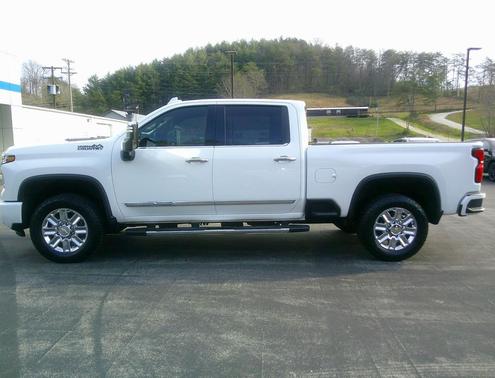 2025 Chevrolet Silverado 3500 High Country