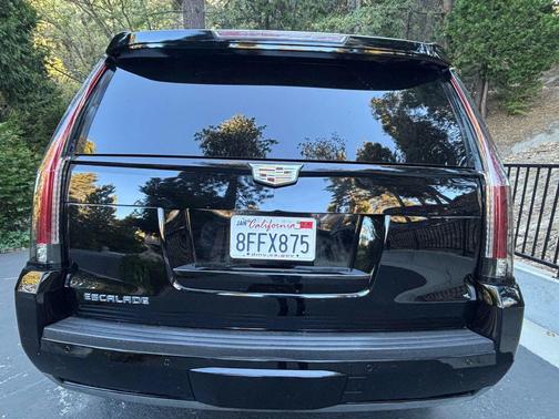 2015 Cadillac Escalade Premium