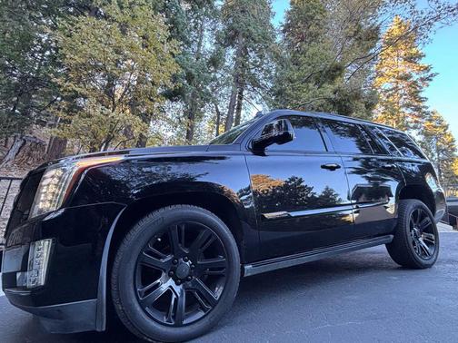 2015 Cadillac Escalade Premium