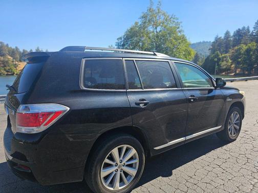 2012 Toyota Highlander Hybrid Base