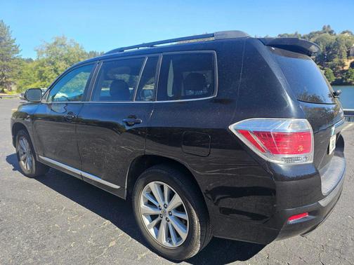 2012 Toyota Highlander Hybrid Base
