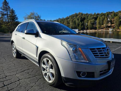 2015 Cadillac SRX Performance Collection