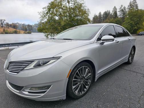 2015 Lincoln MKZ Base