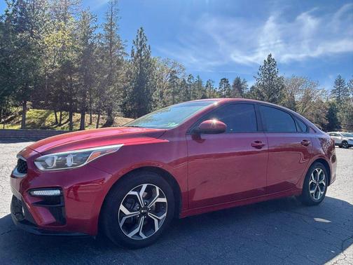 Currant Red 2019 Kia Forte LXS