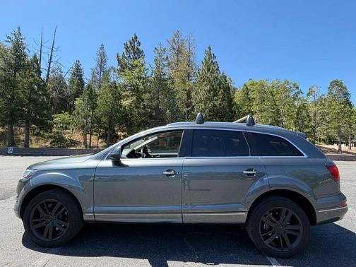 Gray 2015 Audi Q7 3.0T Premium Plus