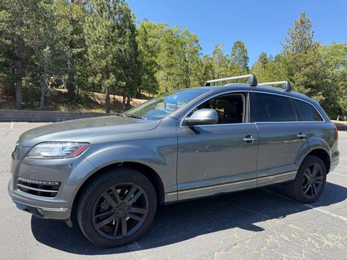 Gray 2015 Audi Q7 3.0T Premium Plus