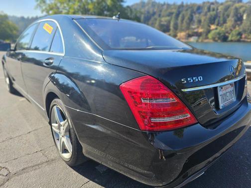 2011 Mercedes-Benz S-Class 4MATIC