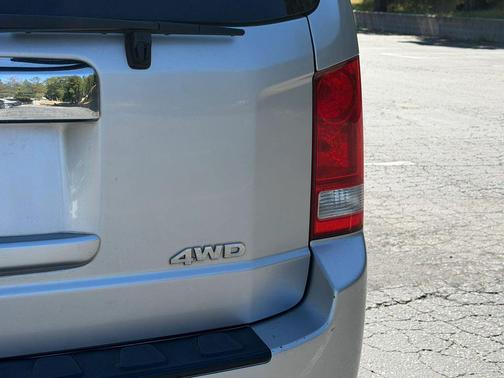 Alabaster Silver Metallic 2012 Honda Pilot EX-L