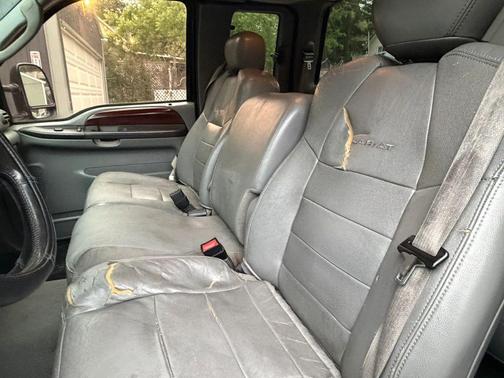 Black Clearcoat 2007 Ford F-250 XLT