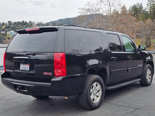 2013 GMC Yukon XL 1500 SLT