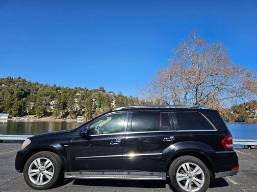 2012 Mercedes-Benz GL-Class 4MATIC