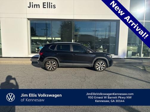 2023 Volkswagen Taos 1.5T SE