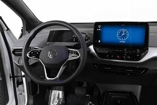 Pure White 2023 Volkswagen ID.4 Pro