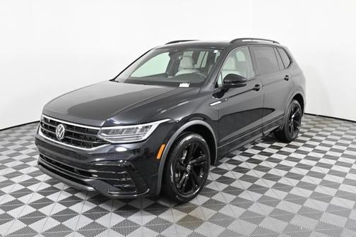 2023 Volkswagen Tiguan 2.0T SE R-Line Black