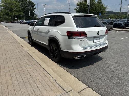 2023 Volkswagen Atlas 3.6L SE w/Technology