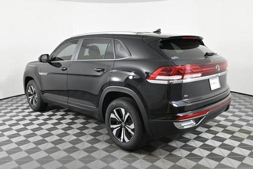 2025 Volkswagen Atlas Cross Sport 2.0T SE
