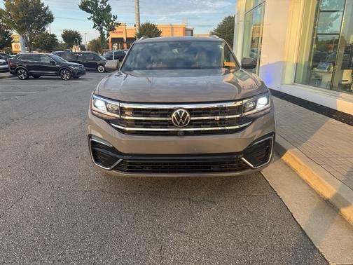 2022 Volkswagen Atlas Cross Sport 3.6 V6 SEL Premium R-Line