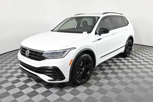 2023 Volkswagen Tiguan 2.0T SE R-Line Black