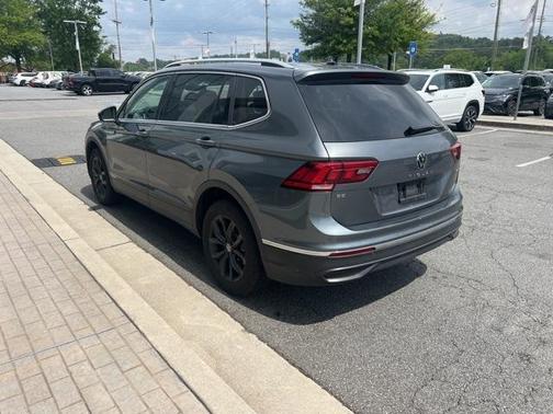 2024 Volkswagen Tiguan 2.0T SE