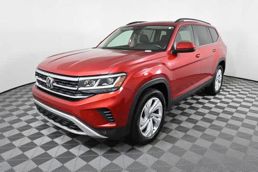 Aurora Red Metallic 2021 Volkswagen Atlas 2.0T SE