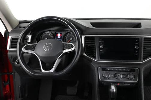 Aurora Red Metallic 2021 Volkswagen Atlas 2.0T SE