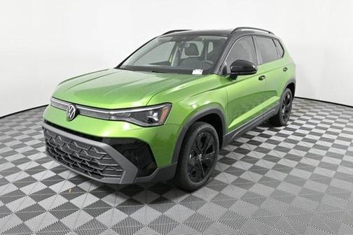 2025 Volkswagen Taos 1.5T SE Black