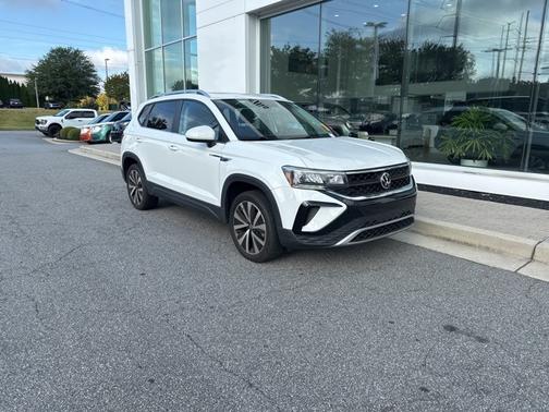 2022 Volkswagen Taos 1.5T SE