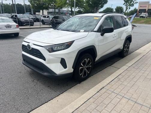 2019 Toyota RAV4 LE
