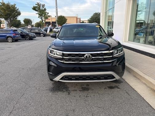 2022 Volkswagen Atlas Cross Sport 2.0T SE w/ Technology