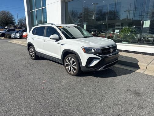 2023 Volkswagen Taos 1.5T SE