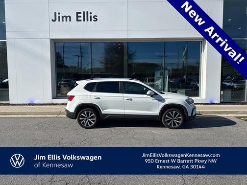 2023 Volkswagen Taos 1.5T SE