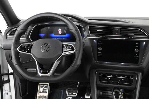 Opal White Pearl Effect 2024 Volkswagen Tiguan 2.0T SE R-Line Black