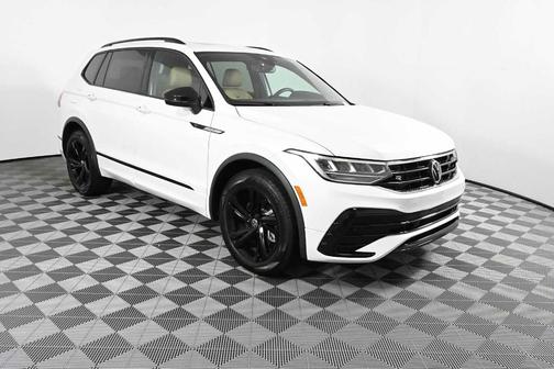 Opal White Pearl Effect 2024 Volkswagen Tiguan 2.0T SE R-Line Black