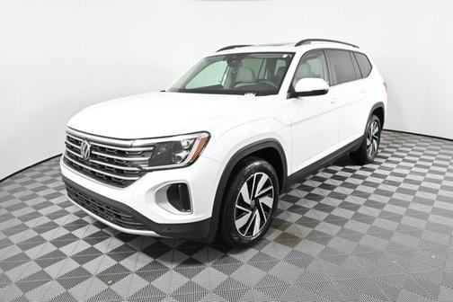 2024 Volkswagen Atlas 2.0T SE