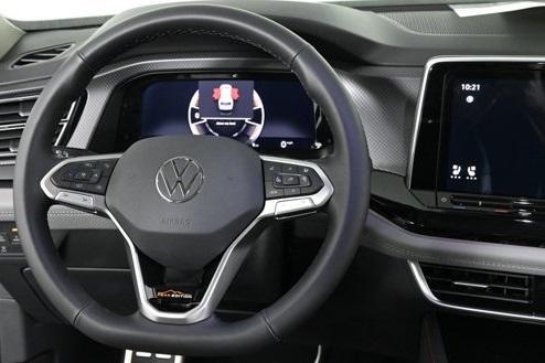 2025 Volkswagen Atlas 2.0T Peak Edition