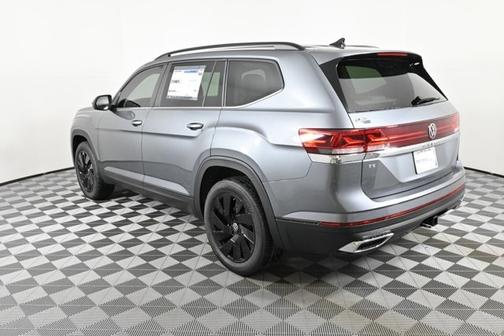 2024 Volkswagen Atlas 2.0T SE w/ Technology