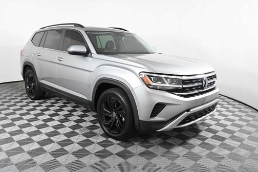 Pyrite Silver Metallic 2023 Volkswagen Atlas 3.6 SE w/ Technology