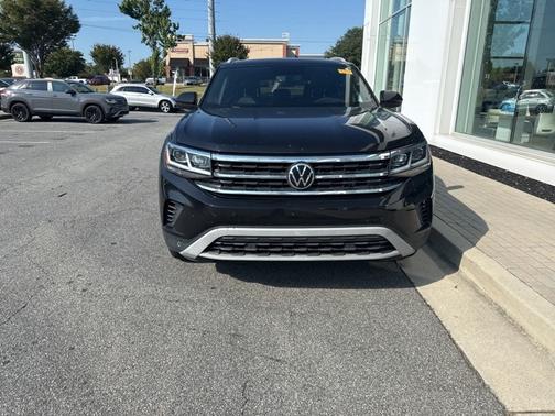 2022 Volkswagen Atlas Cross Sport 3.6 V6 SE w/ Technology