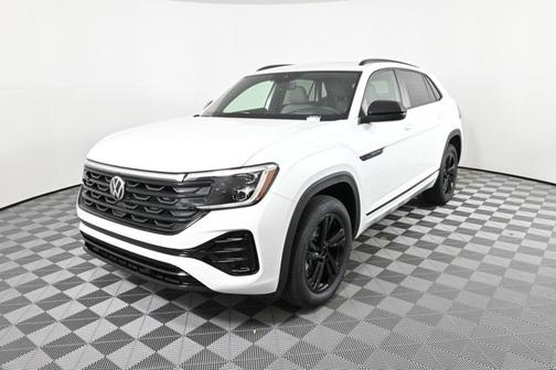 2025 Volkswagen Atlas Cross Sport 2.0T SEL R-Line Black