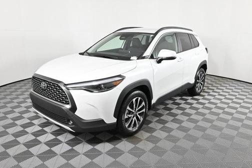 2023 Toyota Corolla Cross XLE