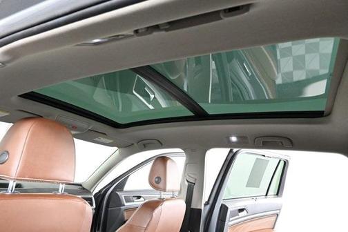 2022 Volkswagen Atlas 3.6L SE w/Technology
