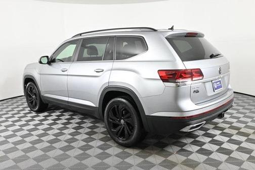 2022 Volkswagen Atlas 3.6L SE w/Technology